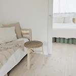 Nordic Bo- Strandnahe, Gemuetliche Ferienhaushaelfte In Schwedeneck, Hunde Herzlich Willkommen