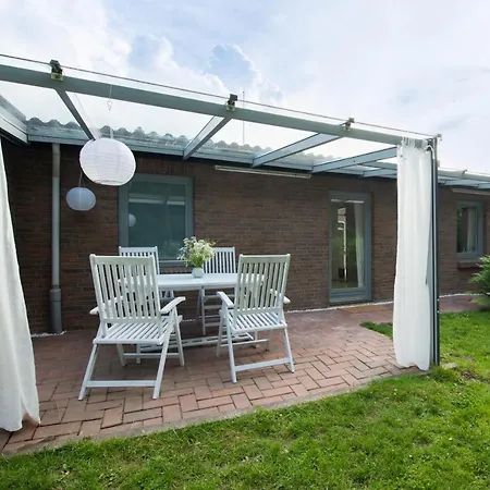 Апартаменты Nordic Bo- Strandnahe, Gemuetliche Ferienhaushaelfte In Schwedeneck, Hunde Herzlich Willkommen Surendorf